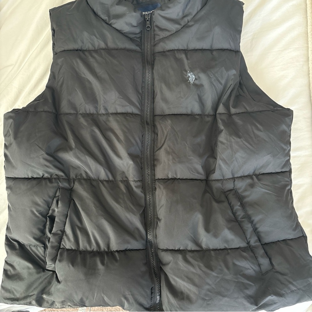 Black Gorpcore Puffer Vest by US Polo Assn